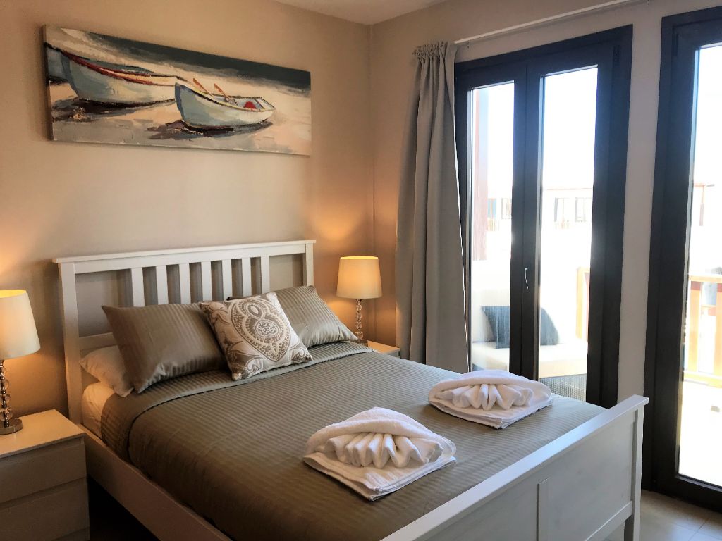 2 bedroom holiday let in Puerto Calero
