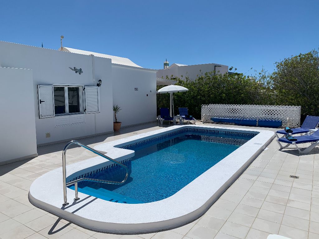 Sovereign Property Management | 2 bedroom holiday let in Puerto del Carmen