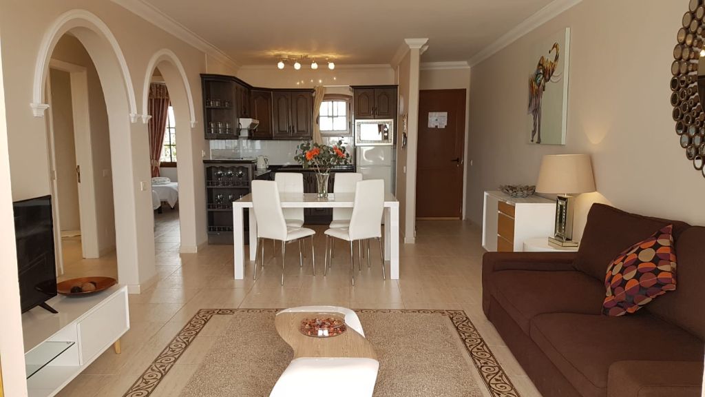 2 bedroom holiday let in Puerto del Carmen