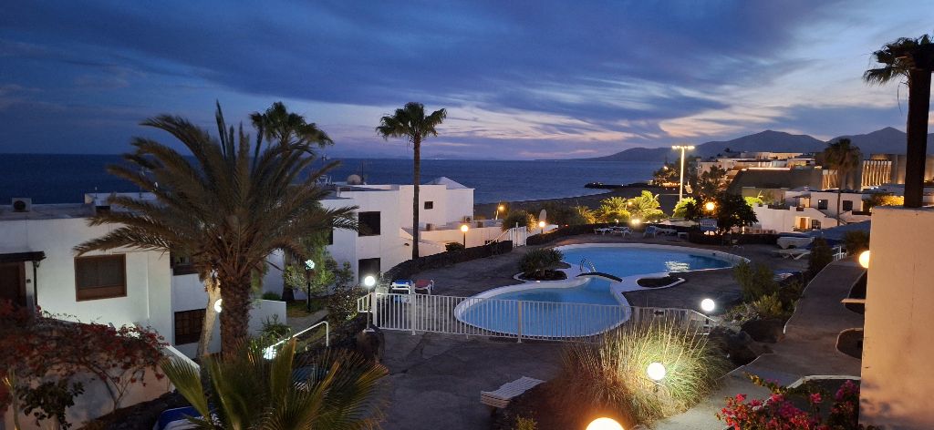 2 bedroom holiday let in Puerto del Carmen