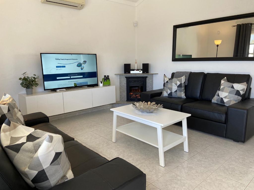 2 bedroom holiday let in Puerto del Carmen