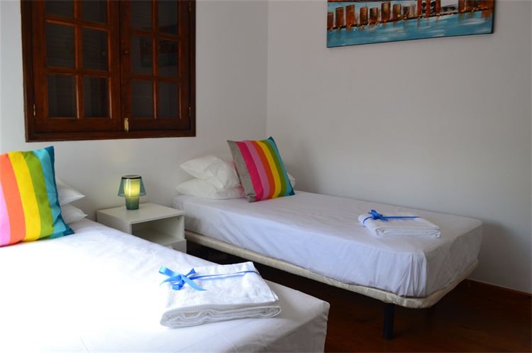3 bedroom holiday let in Puerto del Carmen