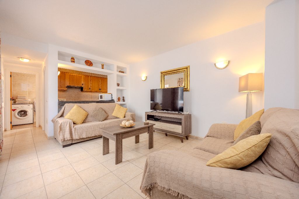 1 bedroom holiday let in Puerto del Carmen